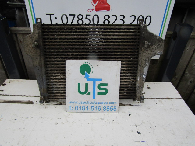 DAF LF 45 150 INTERCOOLER P/NO 3281805 - Radiator pentru Camion: Foto 1 DAF LF 45 150 INTERCOOLER P/NO 3281805 - Radiator pentru Camion: Foto 1