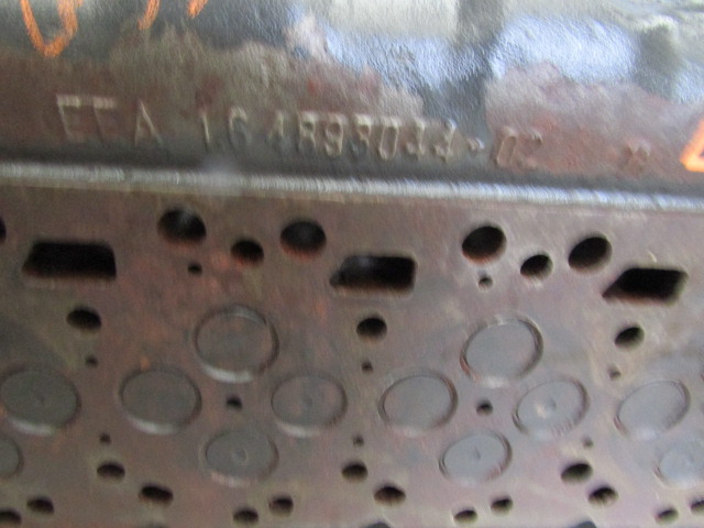 DAF LF 55 220/250 CYLINDER HEAD P/NO 4893044 / 140993 - Motor şi piese pentru Camion: Foto 3 DAF LF 55 220/250 CYLINDER HEAD P/NO 4893044 / 140993 - Motor şi piese pentru Camion: Foto 3
