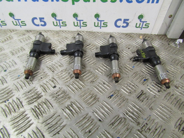 ISUZU NQR / N75 4HK1 5.2 EURO 4 INJECTORS 02J00039 - Sistem de alimentare combustibil pentru Camion: Foto 1 ISUZU NQR / N75 4HK1 5.2 EURO 4 INJECTORS 02J00039 - Sistem de alimentare combustibil pentru Camion: Foto 1
