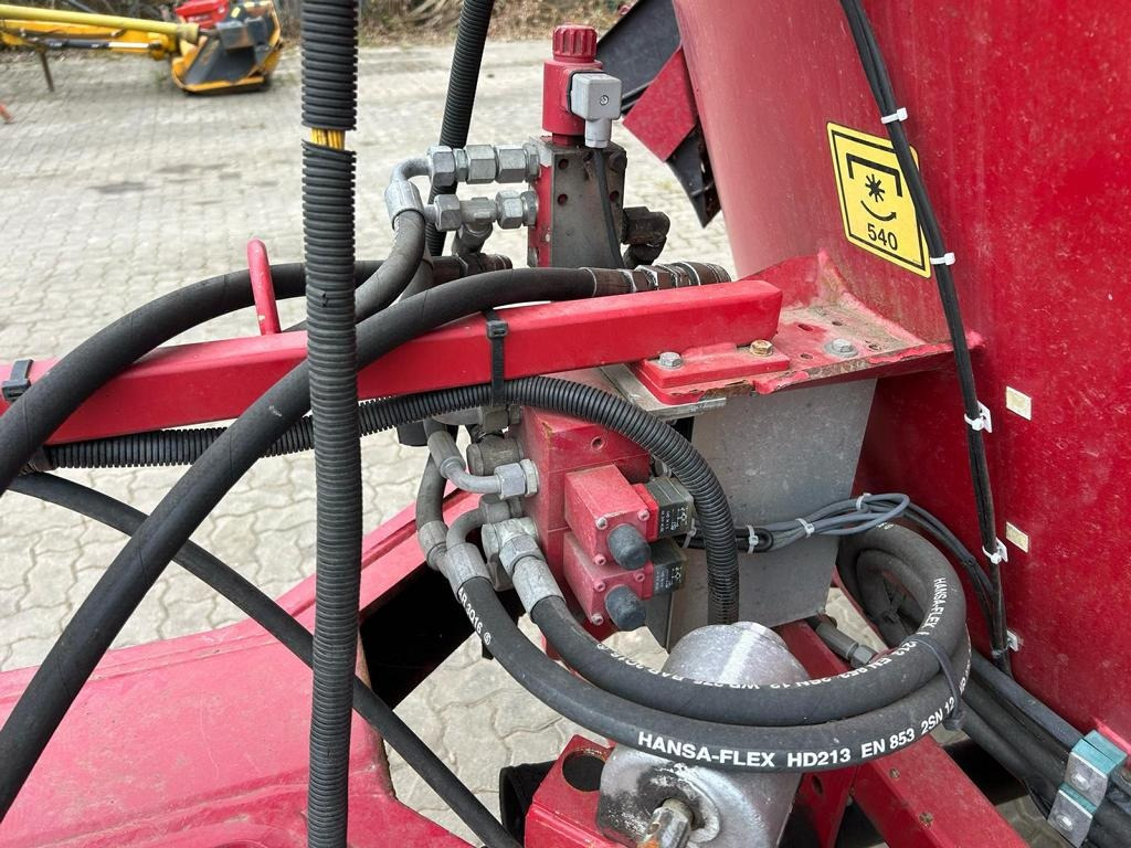 BVL V-MIX PLUS 13-1S - Remorcă distribuit furaje: Foto 4 BVL V-MIX PLUS 13-1S - Remorcă distribuit furaje: Foto 4