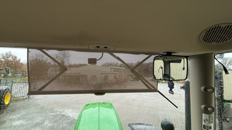 John Deere 6230 R - Tractor agricol: Foto 3 John Deere 6230 R - Tractor agricol: Foto 3