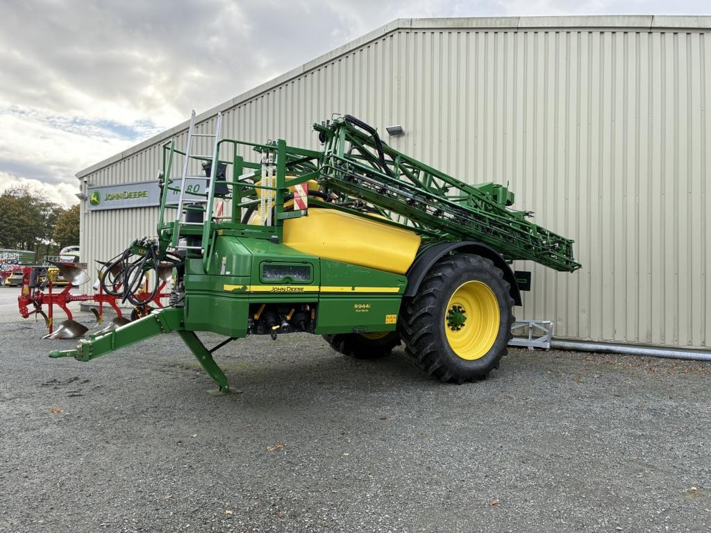 John Deere R944I POWRSPRAY - Maşină de erbicidat: Foto 1 John Deere R944I POWRSPRAY - Maşină de erbicidat: Foto 1