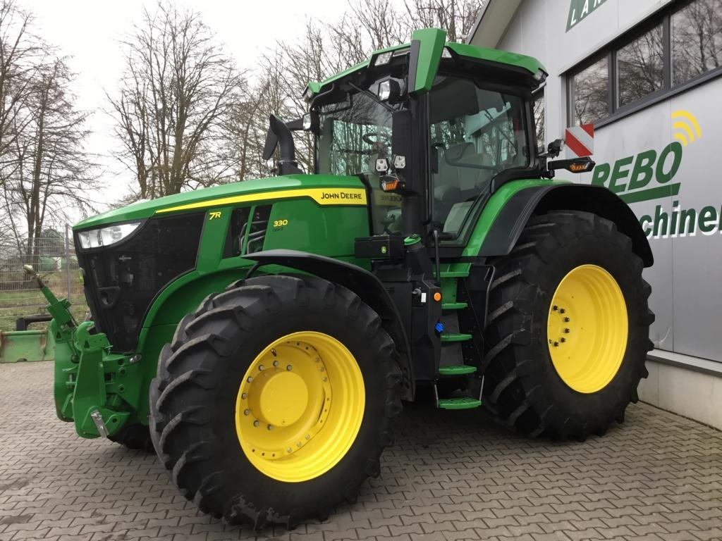 John Deere TRAKTOR 7R330 - Tractor agricol: Foto 1 John Deere TRAKTOR 7R330 - Tractor agricol: Foto 1