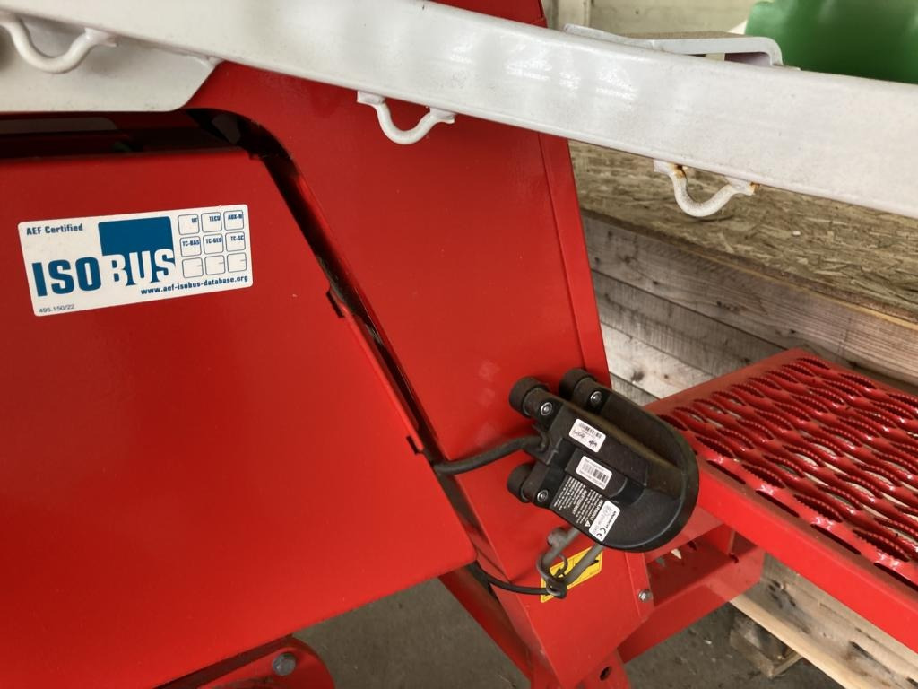 Pöttinger AEROSEM 4002 FDD - Semănătoare: Foto 2 Pöttinger AEROSEM 4002 FDD - Semănătoare: Foto 2