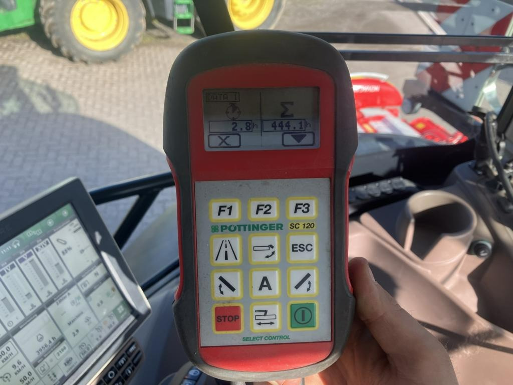 Pöttinger NOVACAT A10 CF - Cositoare: Foto 3 Pöttinger NOVACAT A10 CF - Cositoare: Foto 3