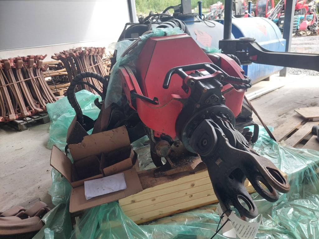 Komatsu 365.1 - Capul procesor: Foto 3 Komatsu 365.1 - Capul procesor: Foto 3