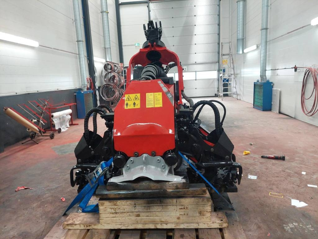 Komatsu C123 - Capul procesor: Foto 2 Komatsu C123 - Capul procesor: Foto 2