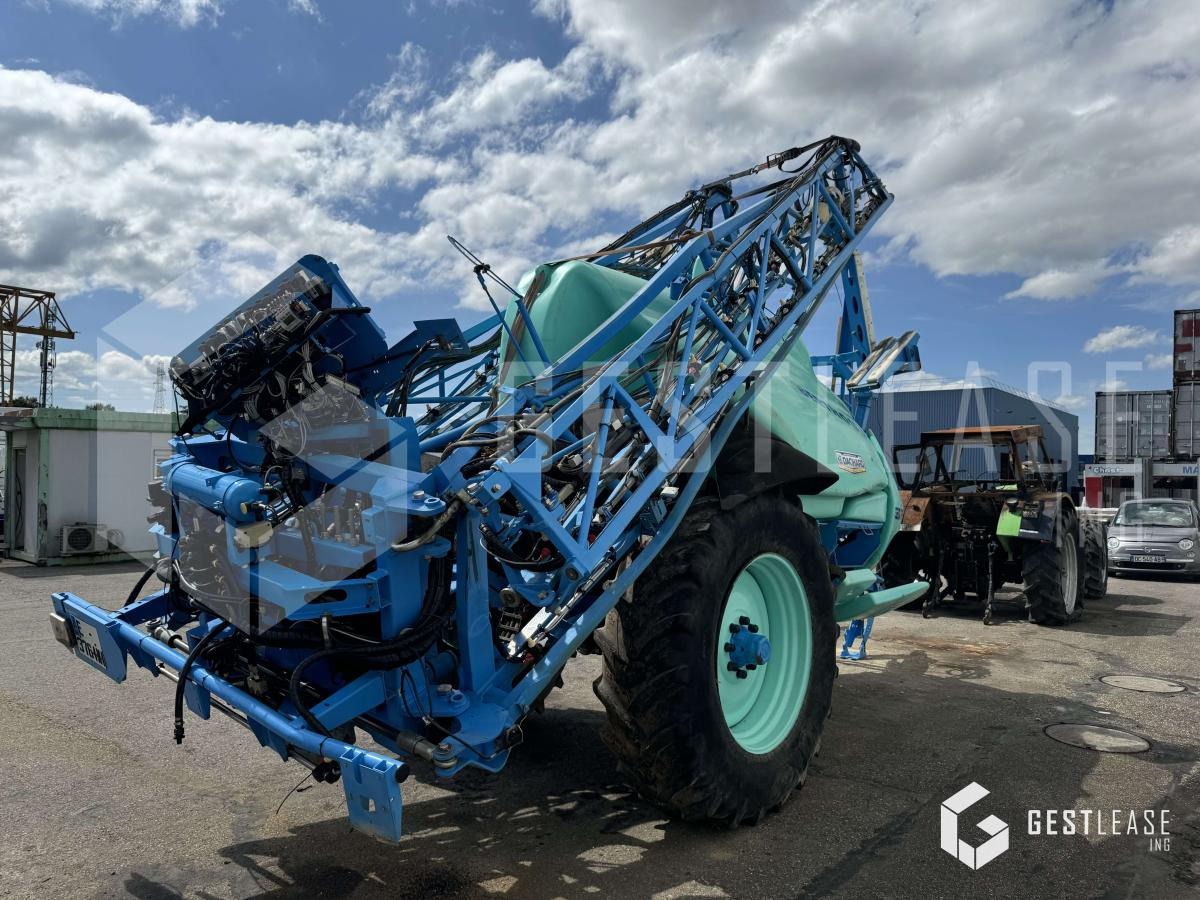 BERTHOUD TENOR 43-46 - Maşină de erbicidat tractata: Foto 3 BERTHOUD TENOR 43-46 - Maşină de erbicidat tractata: Foto 3