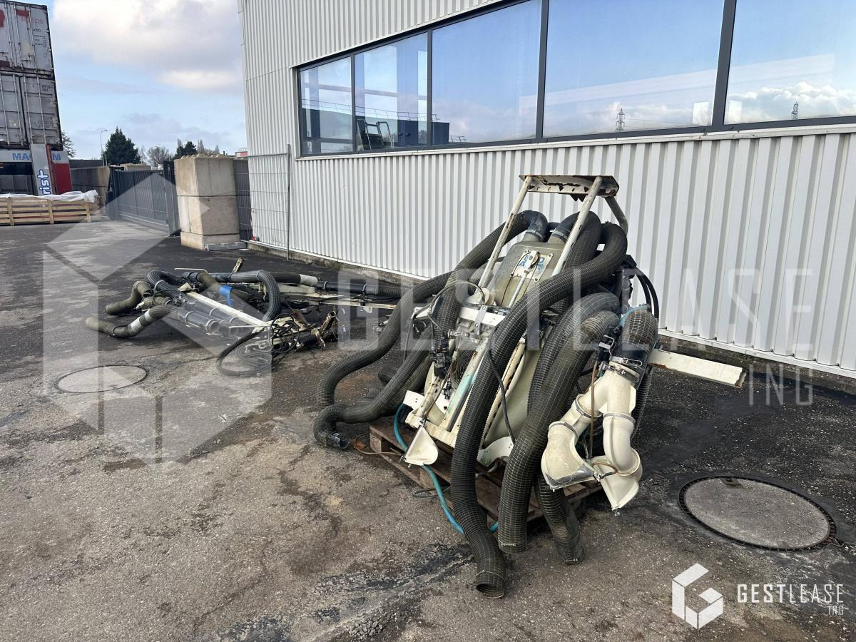 BOBARD JET 7000 - Maşină de erbicidat purtata: Foto 2 BOBARD JET 7000 - Maşină de erbicidat purtata: Foto 2