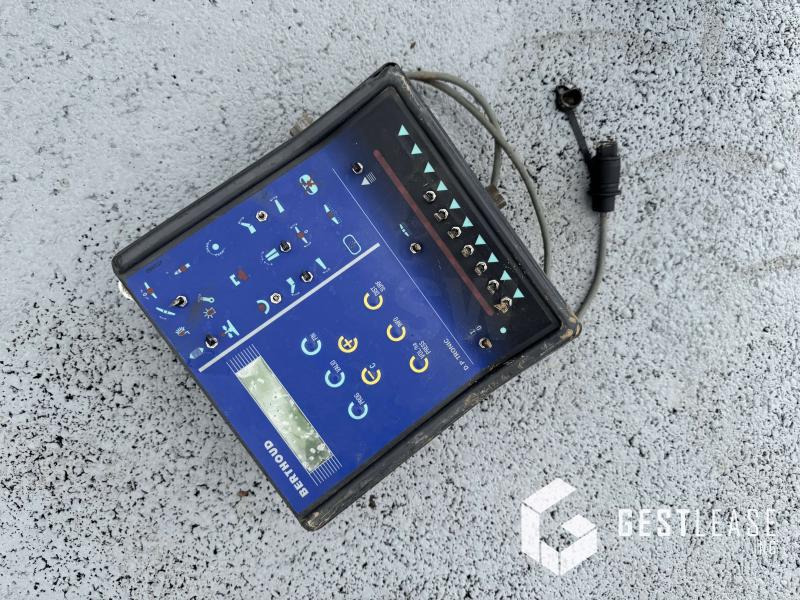 Berthoud TENOR 35-37 - Maşină de erbicidat tractata: Foto 5 Berthoud TENOR 35-37 - Maşină de erbicidat tractata: Foto 5