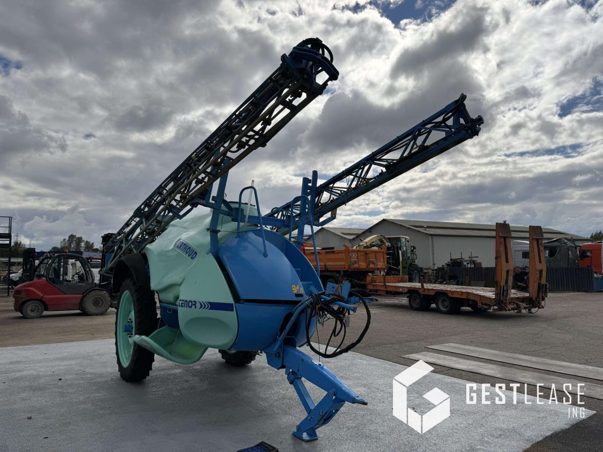 Berthoud TENOR 35-37 - Maşină de erbicidat tractata: Foto 4 Berthoud TENOR 35-37 - Maşină de erbicidat tractata: Foto 4