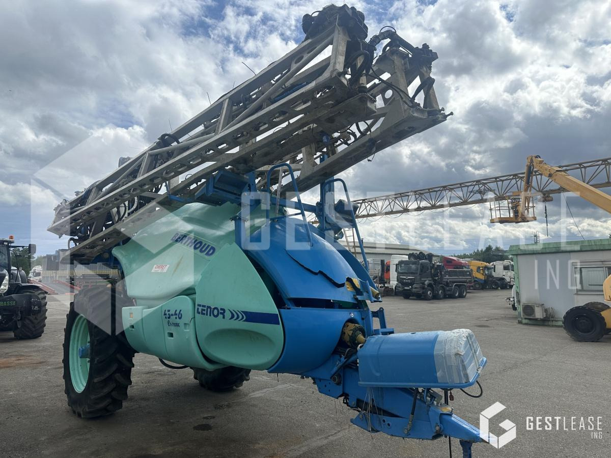 Berthoud TENOR 43.46 - Maşină de erbicidat tractata: Foto 4 Berthoud TENOR 43.46 - Maşină de erbicidat tractata: Foto 4