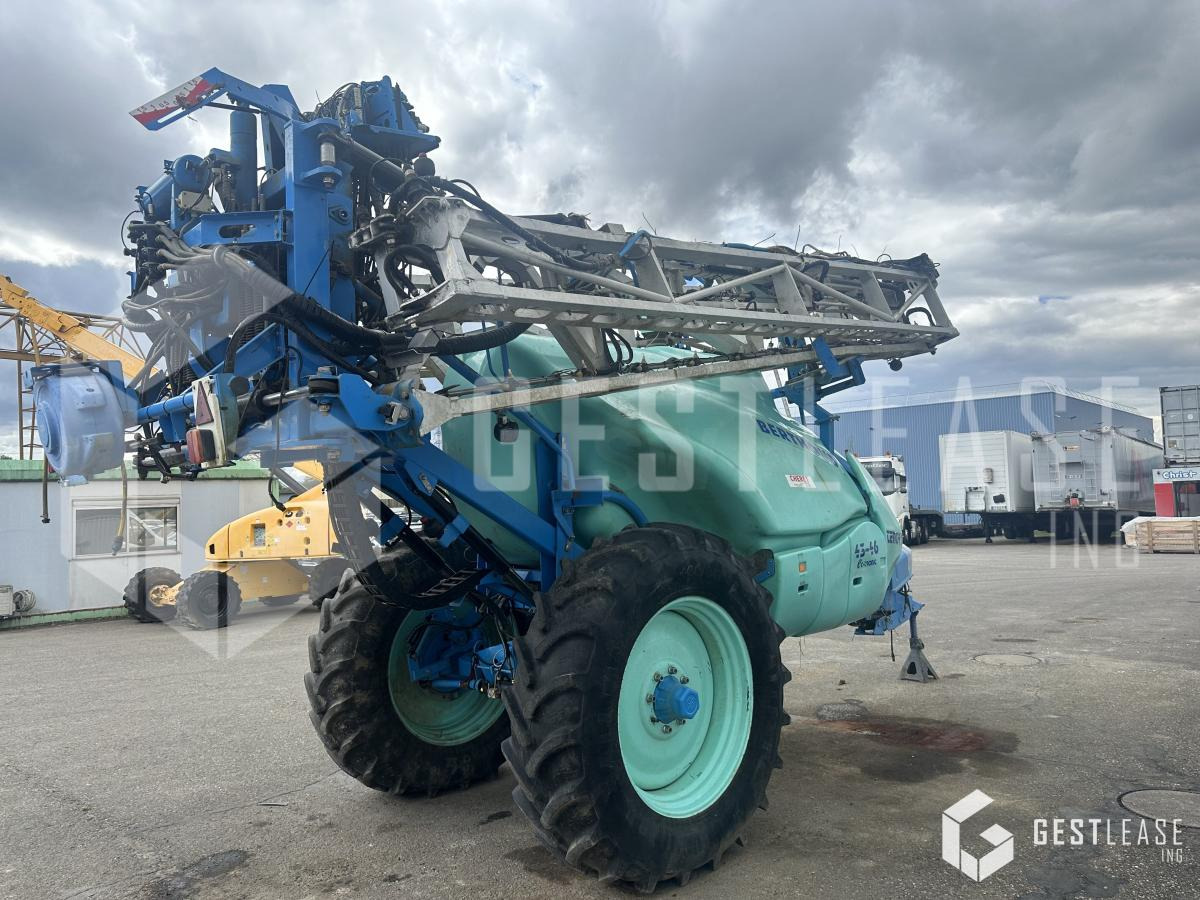 Berthoud TENOR 43.46 - Maşină de erbicidat tractata: Foto 3 Berthoud TENOR 43.46 - Maşină de erbicidat tractata: Foto 3