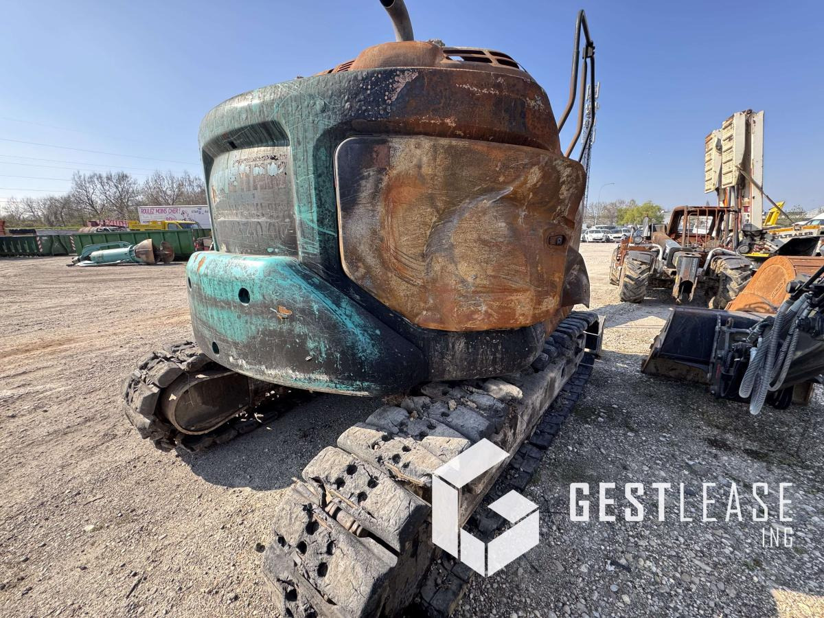 Kobelco SK140 - Excavator pe şenile: Foto 3 Kobelco SK140 - Excavator pe şenile: Foto 3