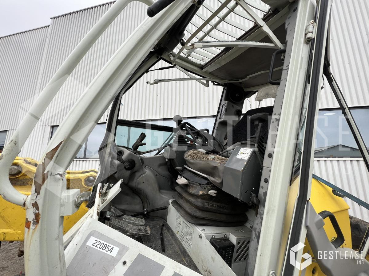 Menzi-Muck M220 - Excavator păianjen: Foto 5 Menzi-Muck M220 - Excavator păianjen: Foto 5