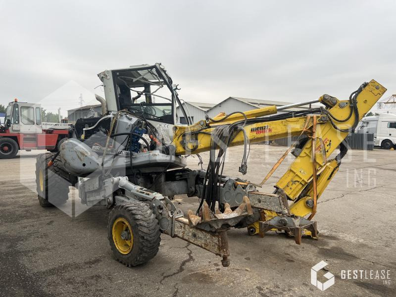 Menzi-Muck M220 - Excavator păianjen: Foto 3 Menzi-Muck M220 - Excavator păianjen: Foto 3