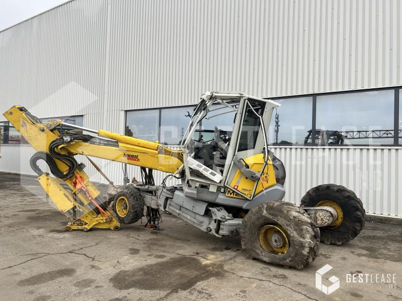 Menzi-Muck M220 - Excavator păianjen: Foto 1 Menzi-Muck M220 - Excavator păianjen: Foto 1