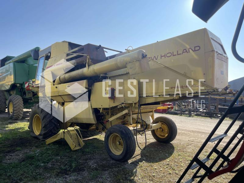 New Holland CLAYSON 1540 - Combină de recoltat cereale: Foto 3 New Holland CLAYSON 1540 - Combină de recoltat cereale: Foto 3