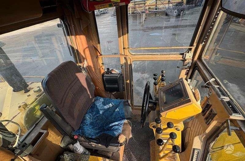 Autogreder CAT 120 G: Foto 6