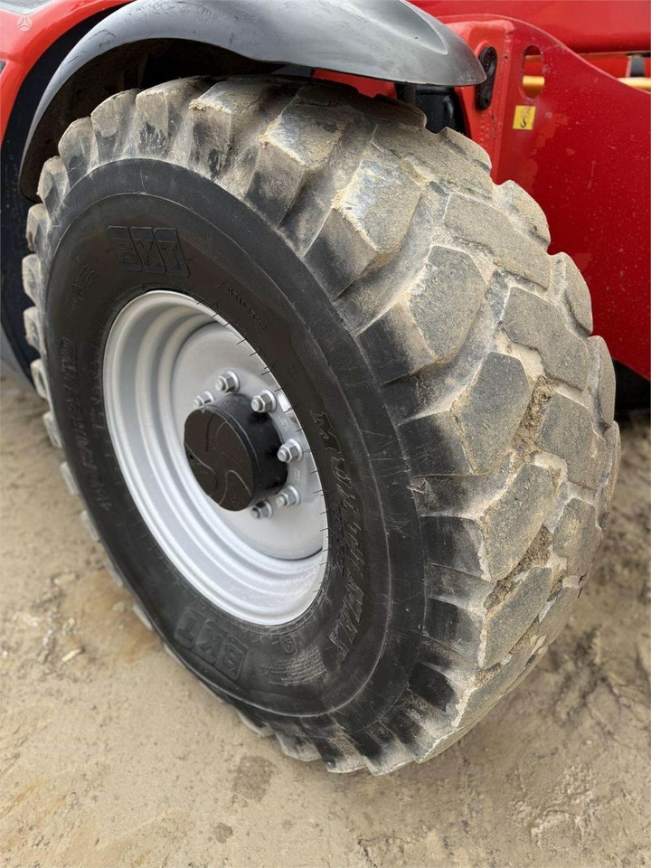 Stivuitor telescopic Manitou MT 1840 bucket + forks: Foto 23 Stivuitor telescopic Manitou MT 1840 bucket + forks: Foto 23