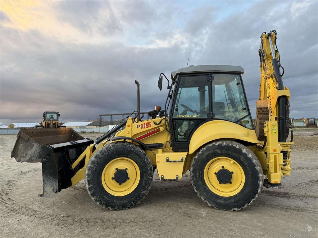 New Holland B 115-4PS - Buldoexcavator: Foto 5 New Holland B 115-4PS - Buldoexcavator: Foto 5