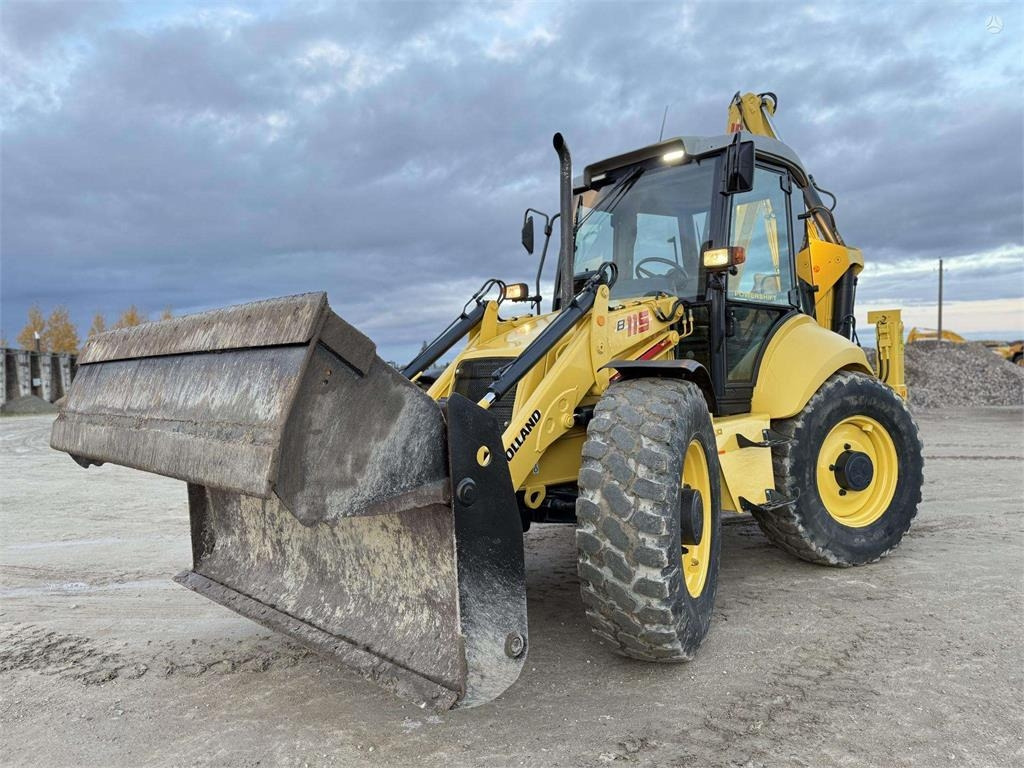 New Holland B 115-4PS - Buldoexcavator: Foto 1 New Holland B 115-4PS - Buldoexcavator: Foto 1