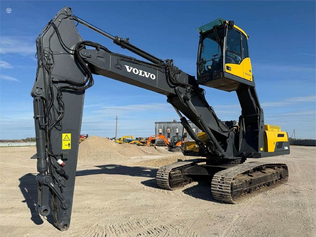 Volvo EC 300 DNL Cabin Lift - Excavator pe şenile: Foto 3 Volvo EC 300 DNL Cabin Lift - Excavator pe şenile: Foto 3