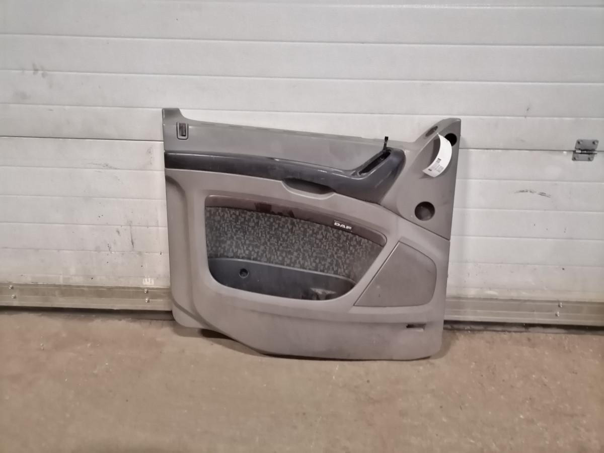 DAF Door trim panel 1665969 - Uşă și piese pentru Camion: Foto 2 DAF Door trim panel 1665969 - Uşă și piese pentru Camion: Foto 2