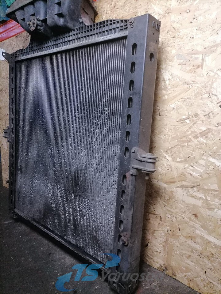 MAN Cooling radiator 81061016477 - Radiator pentru Camion: Foto 5 MAN Cooling radiator 81061016477 - Radiator pentru Camion: Foto 5