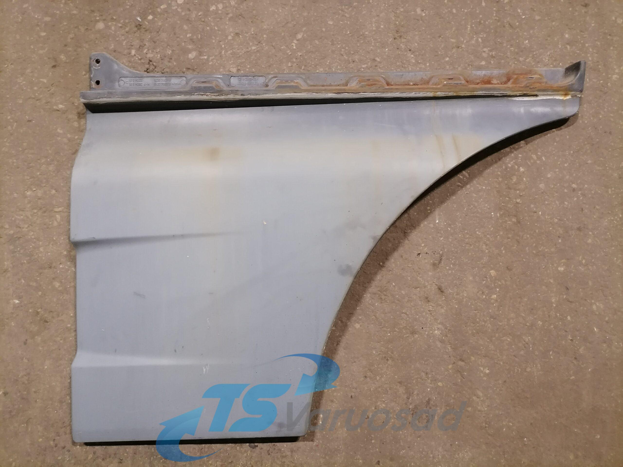 MAN Ukse pikendus, vasak 81626100019 - Uşă și piese pentru Camion: Foto 1 MAN Ukse pikendus, vasak 81626100019 - Uşă și piese pentru Camion: Foto 1