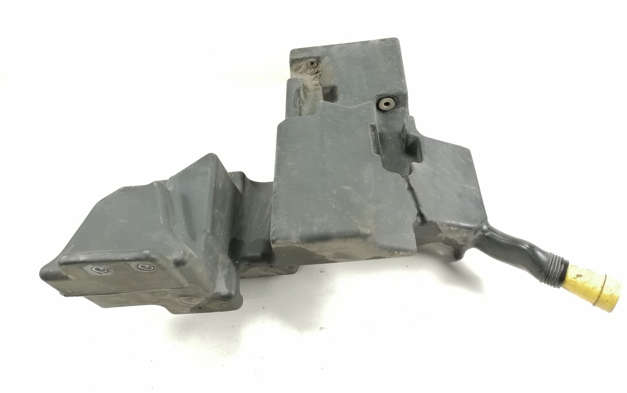 Mercedes-Benz Windscreen washer fluid tank A9608696620 - Ștergător pentru Camion: Foto 2 Mercedes-Benz Windscreen washer fluid tank A9608696620 - Ștergător pentru Camion: Foto 2