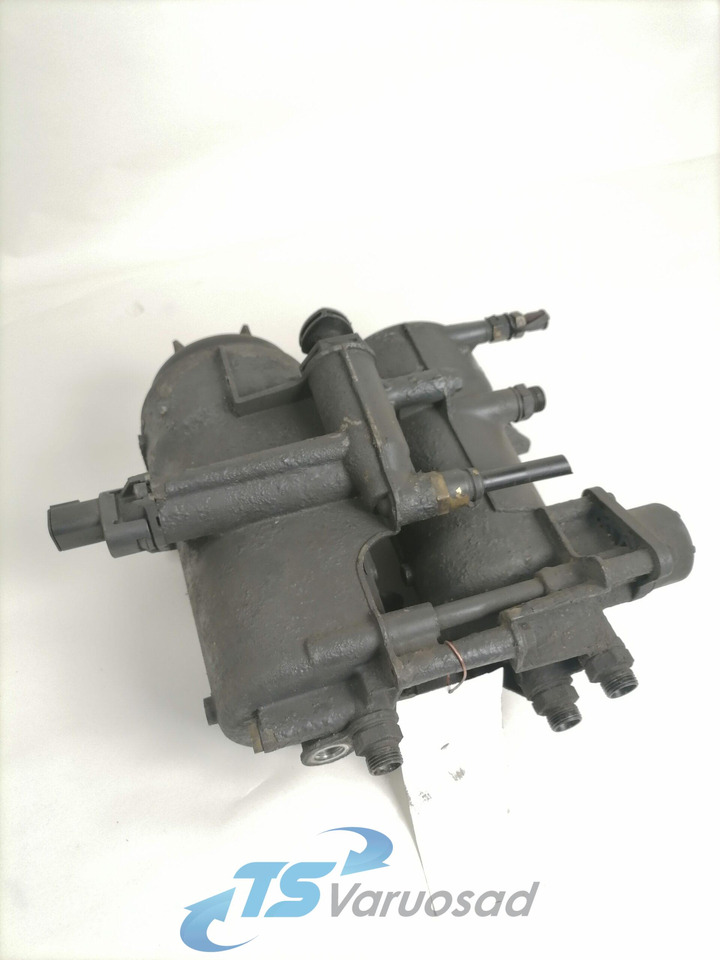 Scania Fuel filter unit 1863221 - Filtru de combustibil pentru Camion: Foto 1 Scania Fuel filter unit 1863221 - Filtru de combustibil pentru Camion: Foto 1