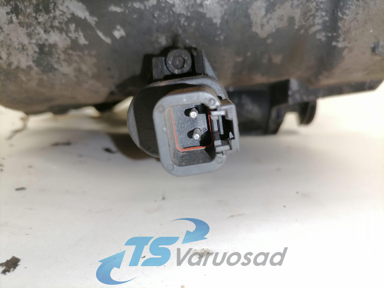 Scania Fuel filter unit 1863221 - Filtru de combustibil pentru Camion: Foto 5 Scania Fuel filter unit 1863221 - Filtru de combustibil pentru Camion: Foto 5