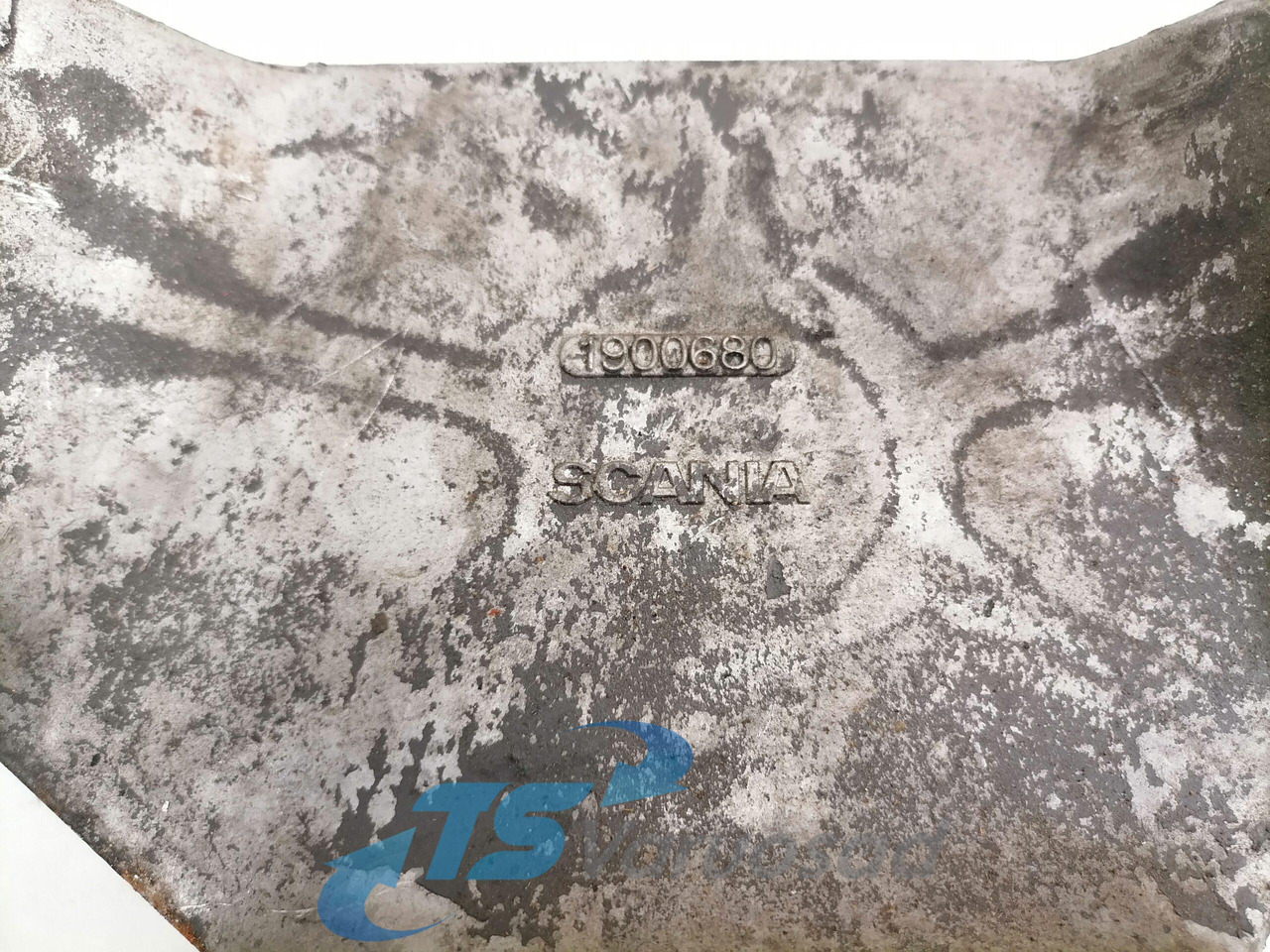 Scania Fuel filter unit 1900680 - Filtru de combustibil pentru Camion: Foto 2 Scania Fuel filter unit 1900680 - Filtru de combustibil pentru Camion: Foto 2