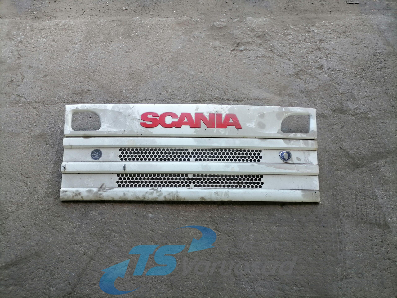 Scania Grille panel 1597571 - Grilă pentru Camion: Foto 1 Scania Grille panel 1597571 - Grilă pentru Camion: Foto 1