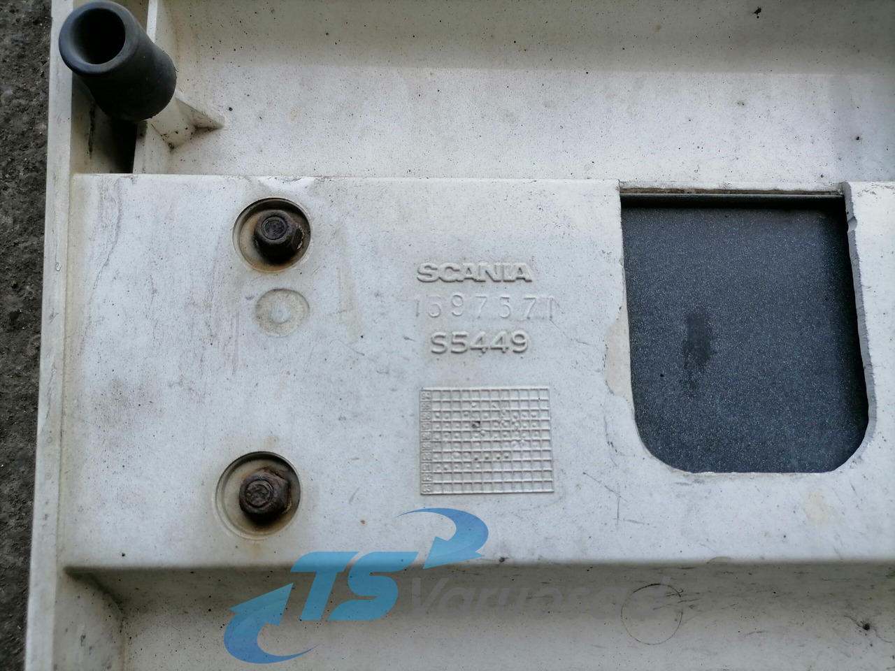 Scania Grille panel 1597571 - Grilă pentru Camion: Foto 3 Scania Grille panel 1597571 - Grilă pentru Camion: Foto 3