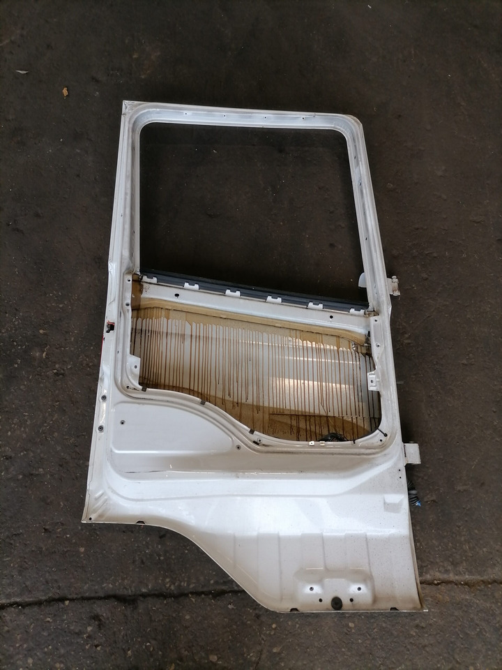 Scania Scania uks, vasak 1476534 - Uşă și piese pentru Camion: Foto 3 Scania Scania uks, vasak 1476534 - Uşă și piese pentru Camion: Foto 3