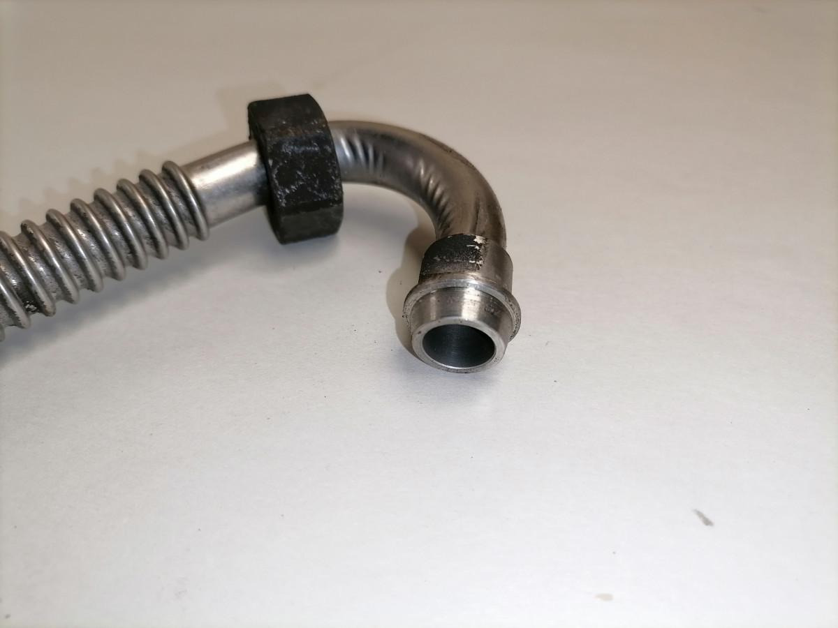 Scania Turbo jahutusvedeliku toru 1794801 - Turbocompresor pentru Camion: Foto 4 Scania Turbo jahutusvedeliku toru 1794801 - Turbocompresor pentru Camion: Foto 4