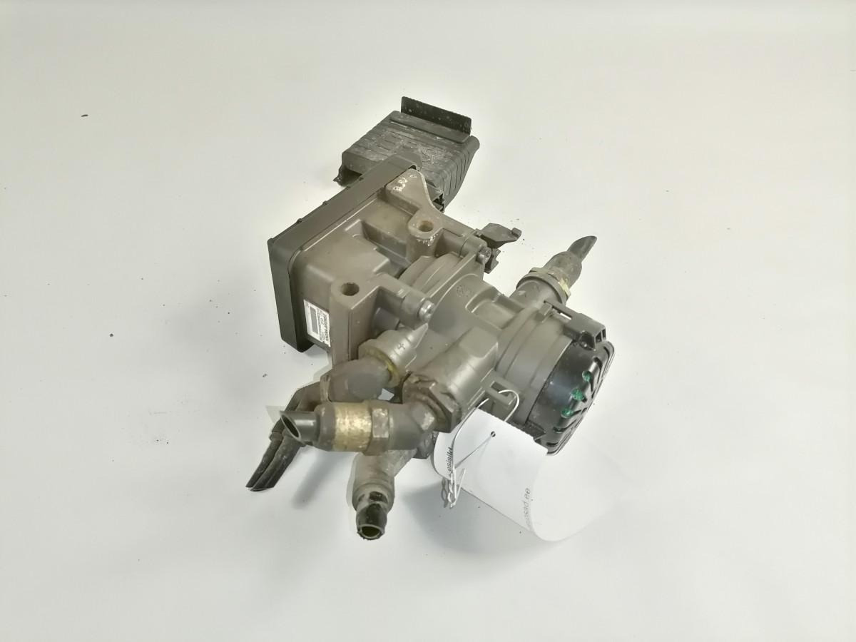 Volvo EBS brake valve K102311 - Supapă frână pentru Camion: Foto 2 Volvo EBS brake valve K102311 - Supapă frână pentru Camion: Foto 2