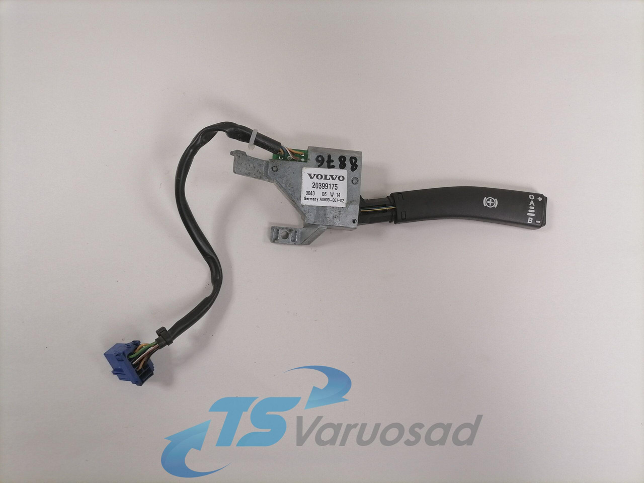 Volvo Switch, exhaust brake 20399175 - Sistem electric pentru Camion: Foto 1 Volvo Switch, exhaust brake 20399175 - Sistem electric pentru Camion: Foto 1