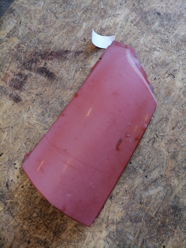 Volvo Volvo kabiini nurgapõsk, parem 20379172 - Grilă pentru Camion: Foto 3 Volvo Volvo kabiini nurgapõsk, parem 20379172 - Grilă pentru Camion: Foto 3