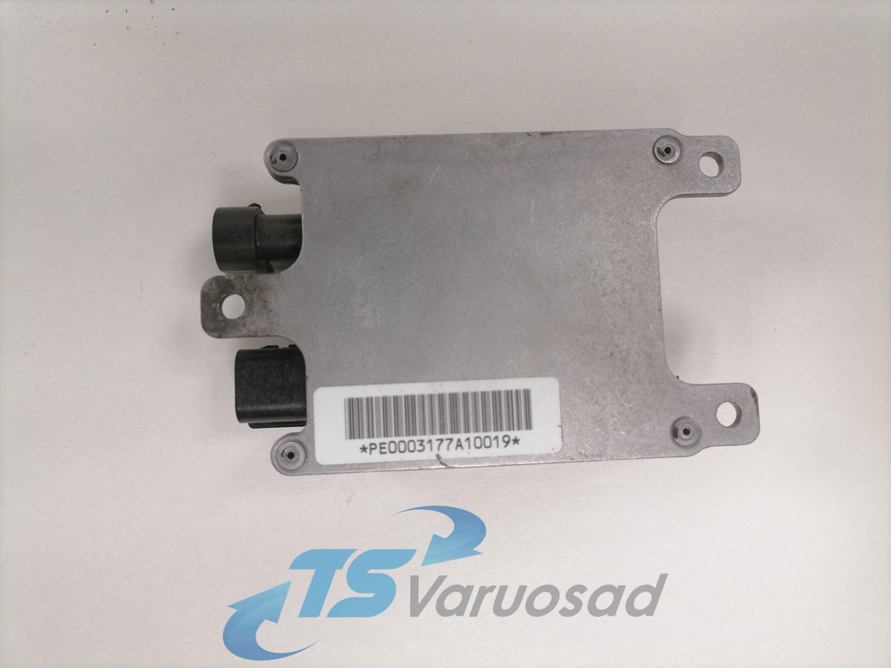 Volvo Xenon light ballast 928700320500 - Sistem electric pentru Camion: Foto 3 Volvo Xenon light ballast 928700320500 - Sistem electric pentru Camion: Foto 3