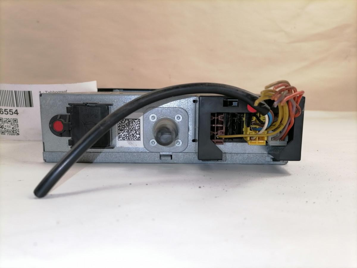 Volvo tachograph 7421930333 - Tahograf pentru Camion: Foto 4 Volvo tachograph 7421930333 - Tahograf pentru Camion: Foto 4