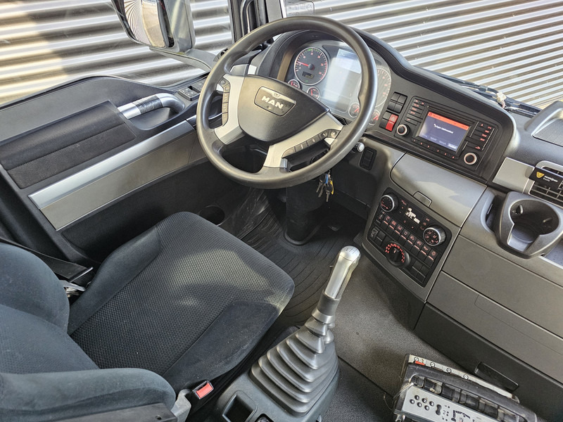 Cap tractor MAN TGS 26.480 6x6 / HIAB CRANE / TRACTOR + BOX TRUCK: Foto 11 Cap tractor MAN TGS 26.480 6x6 / HIAB CRANE / TRACTOR + BOX TRUCK: Foto 11