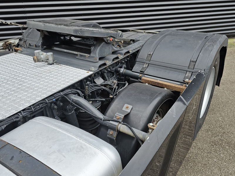 Mercedes-Benz ACTROS 2342 / 6x2 / HYDRAULIC / - Cap tractor: Foto 3 Mercedes-Benz ACTROS 2342 / 6x2 / HYDRAULIC / - Cap tractor: Foto 3