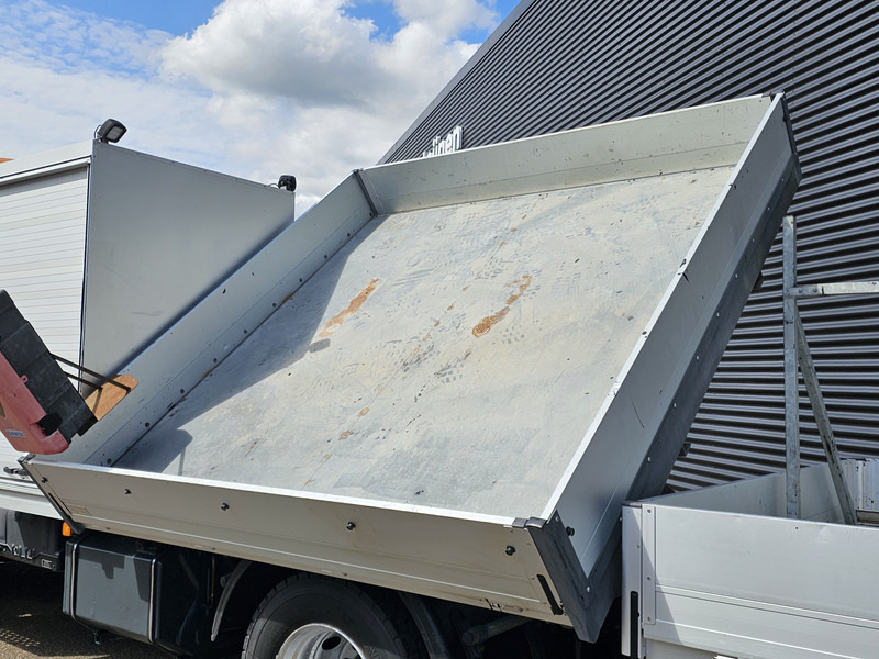 MAN TGM 15.240 BL / TIPPER / DOKA / VEEG / SWEEPER - Camion basculantă: Foto 5 MAN TGM 15.240 BL / TIPPER / DOKA / VEEG / SWEEPER - Camion basculantă: Foto 5