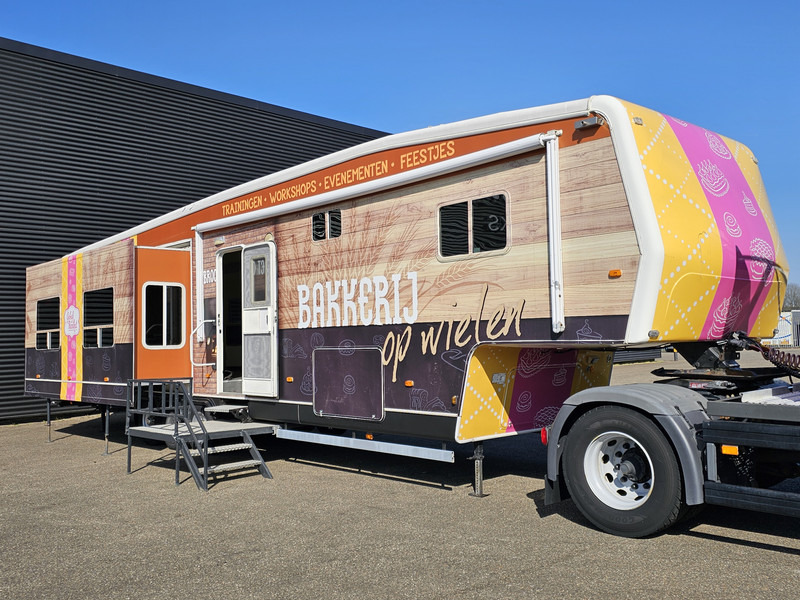 Scania P 280 + trailer - 2 X SLIDE OUT / CAMPER / WOHNMOBIL - Semiremorcă furgon: Foto 2 Scania P 280 + trailer - 2 X SLIDE OUT / CAMPER / WOHNMOBIL - Semiremorcă furgon: Foto 2