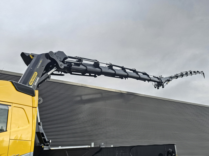 Volvo FH 540 8x4 / PALFINGER 165 TEC 7 + PJ300 / WINCH - Camion cu macara: Foto 2 Volvo FH 540 8x4 / PALFINGER 165 TEC 7 + PJ300 / WINCH - Camion cu macara: Foto 2