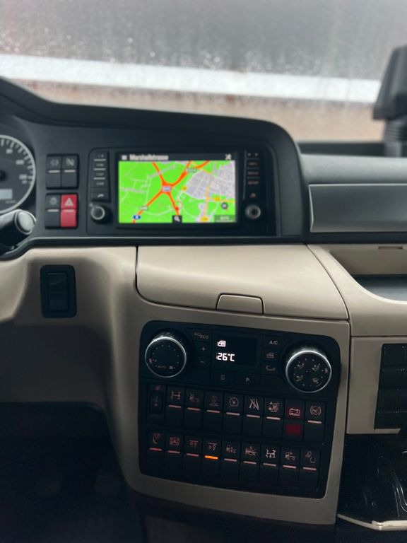 MAN 26.460 6X2 Retarder Klima Navigation guter Zust. MAN 26.460 6X2 Retarder Klima Navigation guter Zust. - Camion cu cârlig: Foto 4 MAN 26.460 6X2 Retarder Klima Navigation guter Zust. MAN 26.460 6X2 Retarder Klima Navigation guter Zust. - Camion cu cârlig: Foto 4