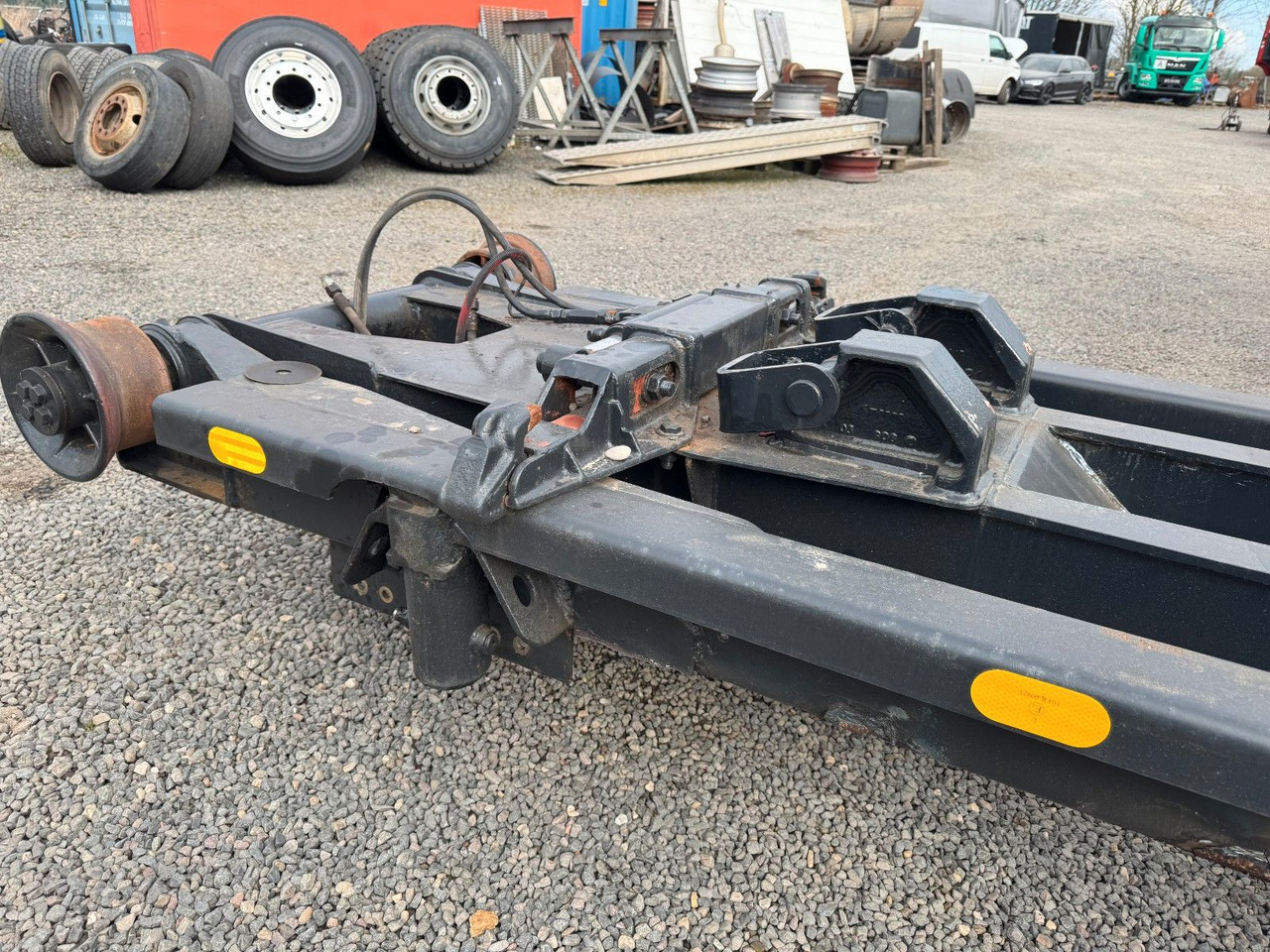 Marell Abrollkipperaufbau 3 Achser - Camion cu cârlig: Foto 4 Marell Abrollkipperaufbau 3 Achser - Camion cu cârlig: Foto 4